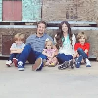 thumbs_brian-photo